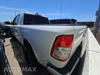 2019 Ram 1500 Big Horn/Lone Star Crew Cab Short Bed - miniatura 2