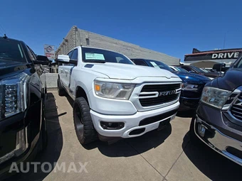 2019 Ram 1500 Big Horn/Lone Star Crew Cab Short Bed - miniatura 4