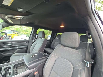 2019 Ram 1500 Big Horn/Lone Star Crew Cab Short Bed - miniatura 11