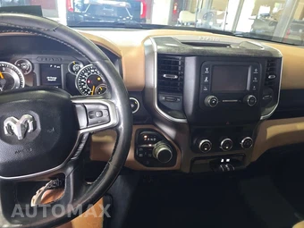 2019 Ram 1500 Big Horn/Lone Star Crew Cab Short Bed - miniatura 11