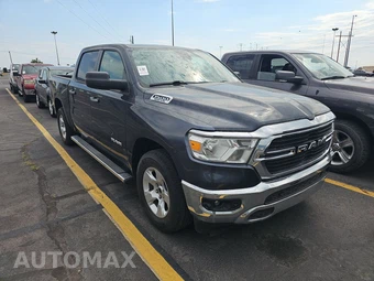 2019 Ram 1500 Big Horn/Lone Star Crew Cab Short Bed - miniatura 3