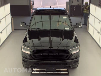 2019 Ram 1500 Big Horn/Lone Star Crew Cab Short Bed - miniatura 2