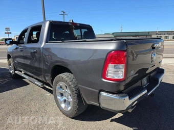 2019 Ram 1500 Big Horn/Lone Star Crew Cab Short Bed - miniatura 2