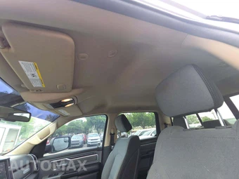 2019 Ram 1500 Big Horn/Lone Star Crew Cab Short Bed - miniatura 8