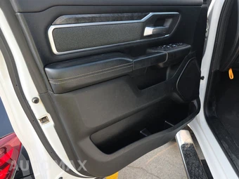 2019 Ram 1500 Big Horn/Lone Star Crew Cab Short Bed - miniatura 9