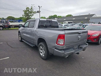 2019 Ram 1500 Big Horn/Lone Star Crew Cab Short Bed - miniatura 2