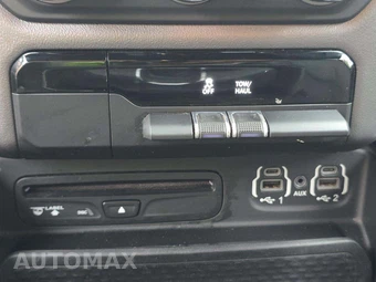 2019 Ram 1500 Big Horn/Lone Star Extended Cab Medium Bed - miniatura 26