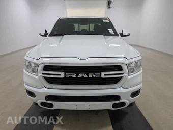 2019 Ram 1500 Big Horn/Lone Star Extended Cab Medium Bed - miniatura 2