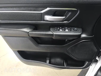 2019 Ram 1500 Big Horn/Lone Star Extended Cab Medium Bed - miniatura 9