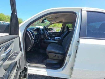 2019 Ram 1500 Big Horn/Lone Star Extended Cab Medium Bed - miniatura 6