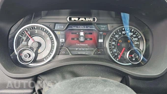 2019 Ram 1500 Big Horn/Lone Star Extended Cab Medium Bed - miniatura 32
