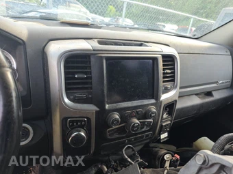 2019 Ram 1500 Classic Big Horn Crew Cab Medium Bed – miniatura 11
