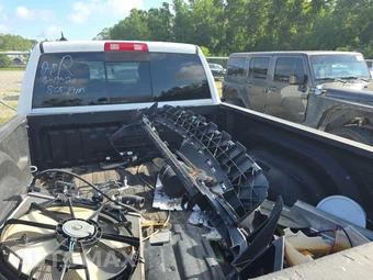 2019 Ram 1500 Classic Big Horn Crew Cab Medium Bed – miniatura 16