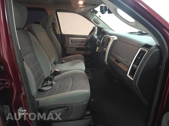 2019 Ram 1500 Classic Big Horn Crew Cab Medium Bed - miniatura 8