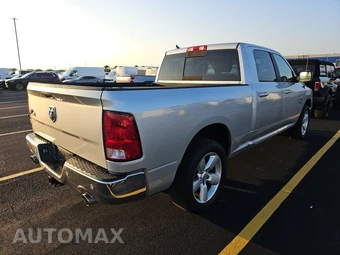 2019 Ram 1500 Classic Big Horn Crew Cab Medium Bed - miniatura 4