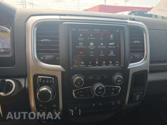 2019 Ram 1500 Classic Big Horn Crew Cab Medium Bed - miniatura 8