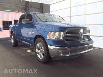2019 Ram 1500 Classic Big Horn Crew Cab Short Bed - miniatura 3