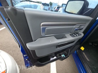 2019 Ram 1500 Classic Big Horn Crew Cab Short Bed - miniatura 9