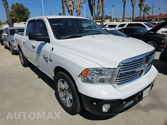 2019 Ram 1500 Classic Big Horn Crew Cab Short Bed - miniatura 3
