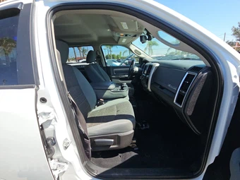 2019 Ram 1500 Classic Big Horn Crew Cab Short Bed - miniatura 8
