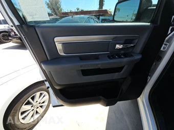 2019 Ram 1500 Classic Big Horn Crew Cab Short Bed - miniatura 9