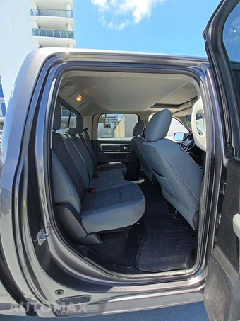 2019 Ram 1500 Classic Big Horn Crew Cab Short Bed - miniatura 16