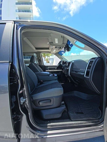 2019 Ram 1500 Classic Big Horn Crew Cab Short Bed - miniatura 18