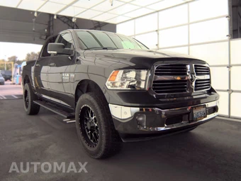 2019 Ram 1500 Classic Big Horn Crew Cab Short Bed - miniatura 3