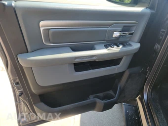 2019 Ram 1500 Classic Big Horn Crew Cab Short Bed - miniatura 9