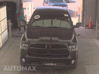 2019 Ram 1500 Classic Big Horn Crew Cab Short Bed - miniatura 2