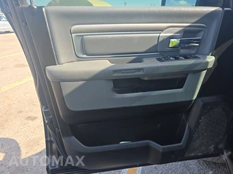 2019 Ram 1500 Classic Big Horn Crew Cab Short Bed - miniatura 9