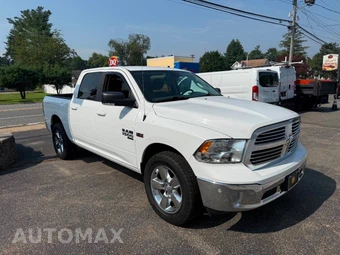 2019 Ram 1500 Classic Big Horn Crew Cab Short Bed - miniatura 4