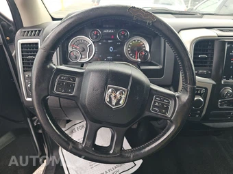 2019 Ram 1500 Classic Big Horn Crew Cab Short Bed - miniatura 10