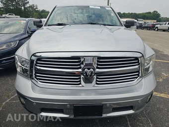 2019 Ram 1500 Classic Big Horn Crew Cab Short Bed - miniatura 2