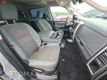 2019 Ram 1500 Classic Big Horn Crew Cab Short Bed - miniatura 8