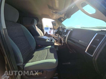 2019 Ram 1500 Classic Big Horn Crew Cab Short Bed - miniatura 18