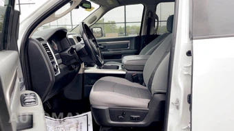 2019 Ram 1500 Classic Big Horn Crew Cab Short Bed - miniatura 29