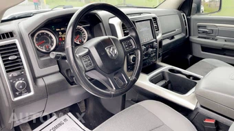 2019 Ram 1500 Classic Big Horn Crew Cab Short Bed - miniatura 30