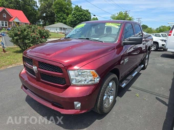2019 Ram 1500 Classic Express Crew Cab Short Bed - samochód z USA z aukcji Manheim, oferta Kup Teraz w AUTOMAX
