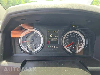 2019 Ram 1500 Classic Express Crew Cab Short Bed - miniatura 9