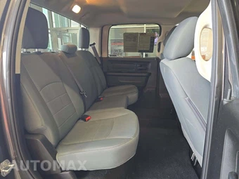 2019 Ram 1500 Classic Express Crew Cab Short Bed - miniatura 16