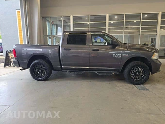 2019 Ram 1500 Classic Express Crew Cab Short Bed - miniatura 4