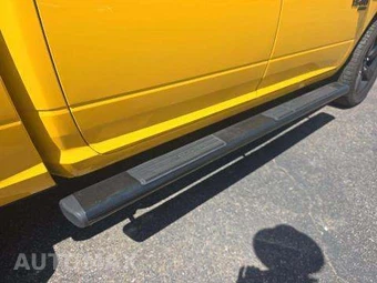 2019 Ram 1500 Classic Express Crew Cab Short Bed - miniatura 24
