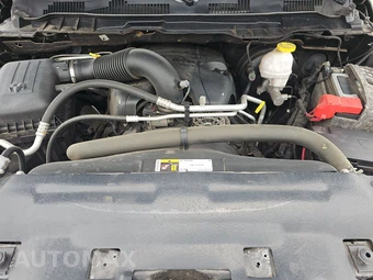 2019 Ram 1500 Classic Express Crew Cab Short Bed - miniatura 15