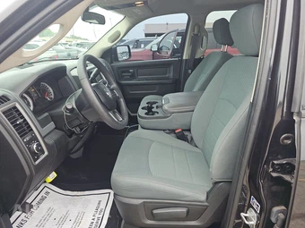 2019 Ram 1500 Classic Express Crew Cab Short Bed - miniatura 7