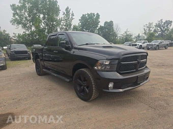 2019 Ram 1500 Classic Express Crew Cab Short Bed – miniatura 4