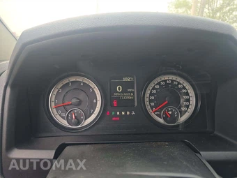 2019 Ram 1500 Classic Express Crew Cab Short Bed – miniatura 9