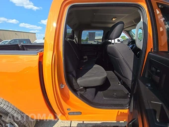 2019 Ram 1500 Classic Express Crew Cab Short Bed - miniatura 13