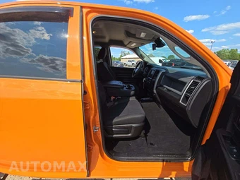 2019 Ram 1500 Classic Express Crew Cab Short Bed - miniatura 15