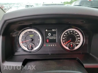 2019 Ram 1500 Classic Express Crew Cab Short Bed - miniatura 12